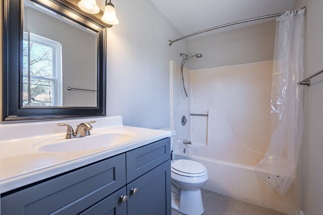 Building Photo - 1108 Cousins Rd