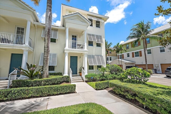 Primary Photo - 1522 Limetree Bay Ave