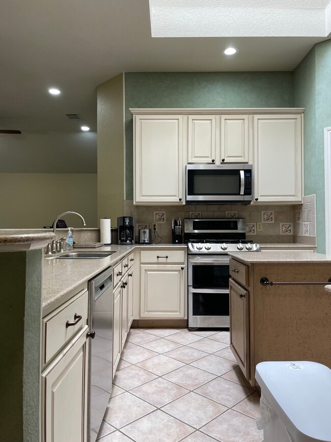 Building Photo - 13007 Tantivy Dr