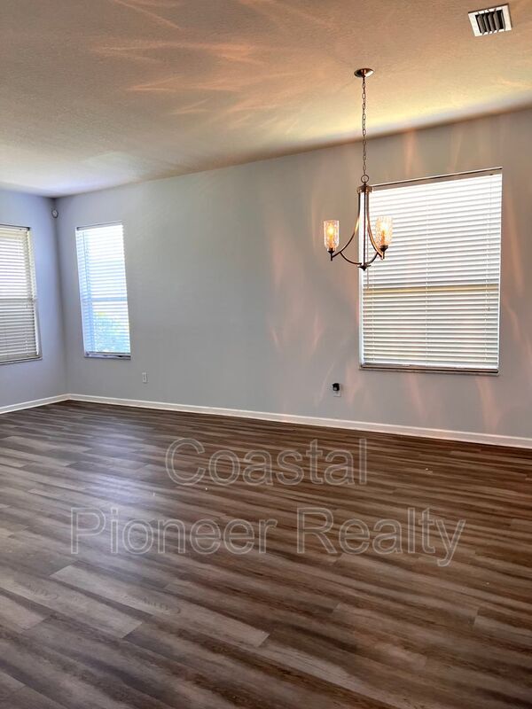 Building Photo - 11404 Misty Isle Ln