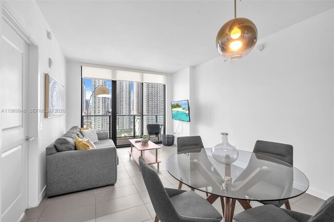 Building Photo - 1600 NE 1st Ave