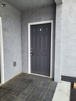Building Photo - 2760 8th Ave