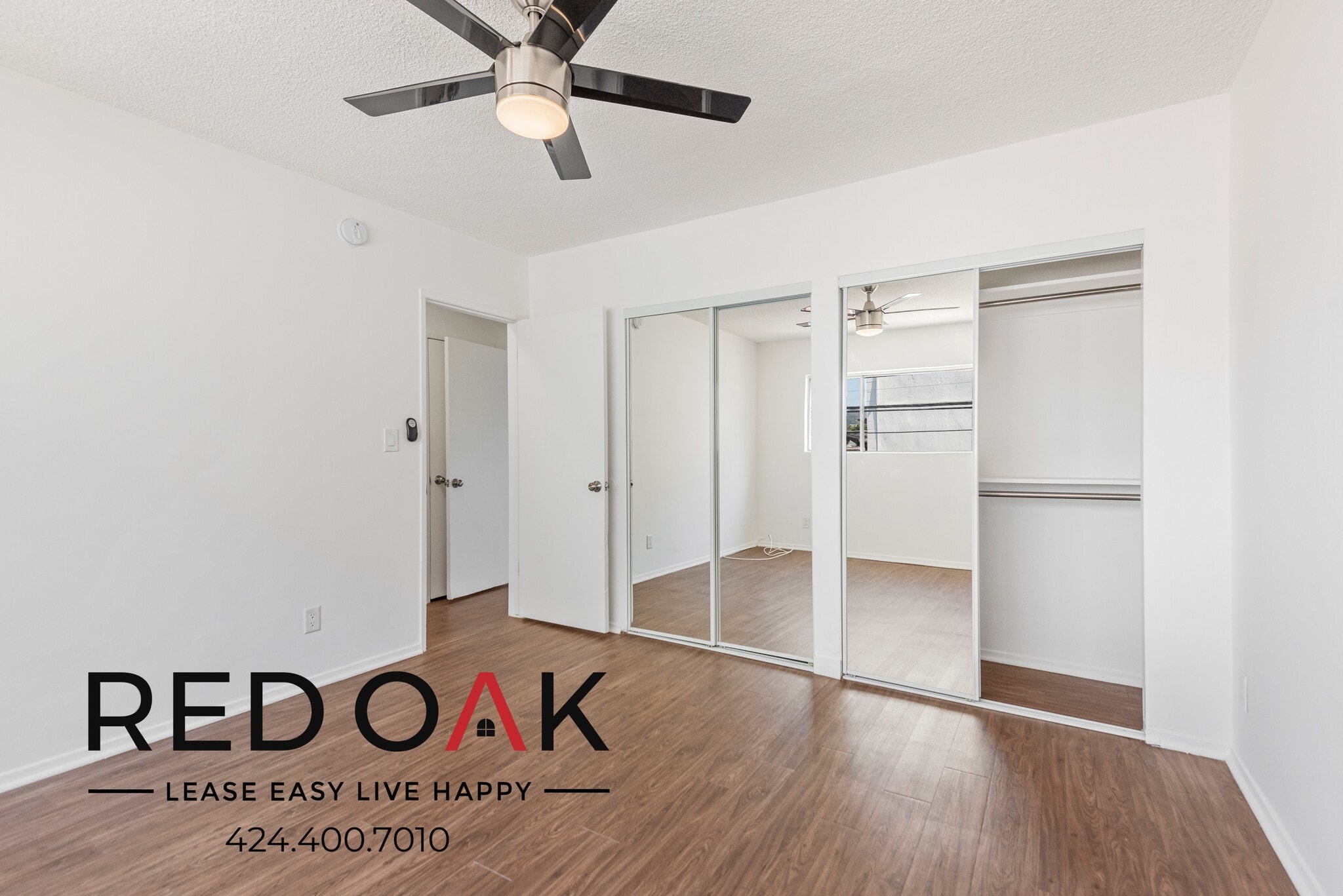 Building Photo - 1051 N Gardner St