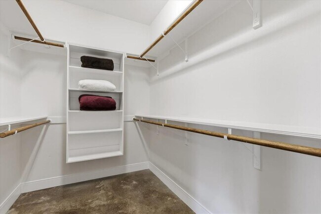 Building Photo - 107 Keamuku Ct