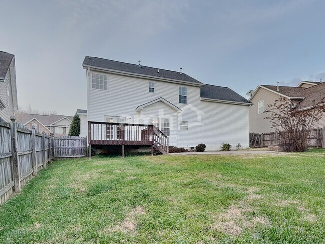 Building Photo - 5818 Rhyne Cove Ln