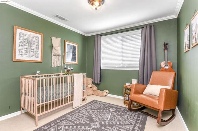 Building Photo - 2419 Erie Dr