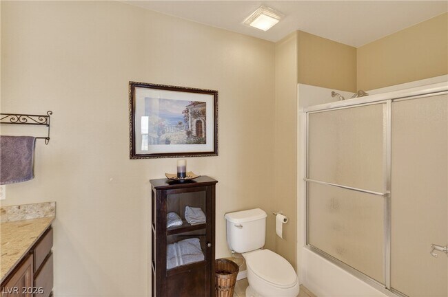 Building Photo - 62 E Serene Ave