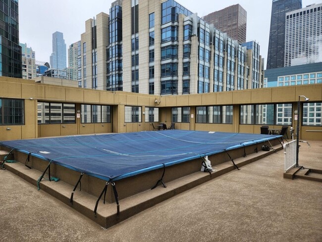 Building Photo - 233 E Erie St