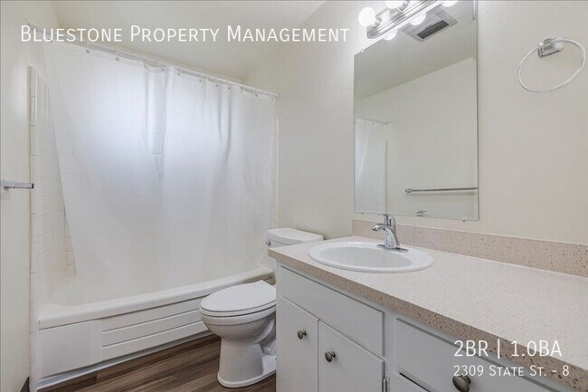 Building Photo - 2309 State St