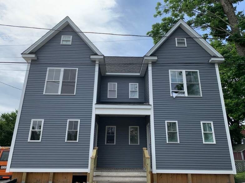 Building Photo - 8 Fales Pl