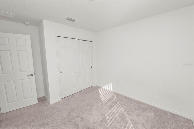 Building Photo - 2547 Zachary Taylor Wy