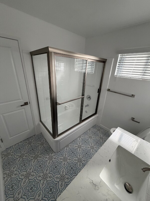 Building Photo - 5720-5730 Yolanda Ave