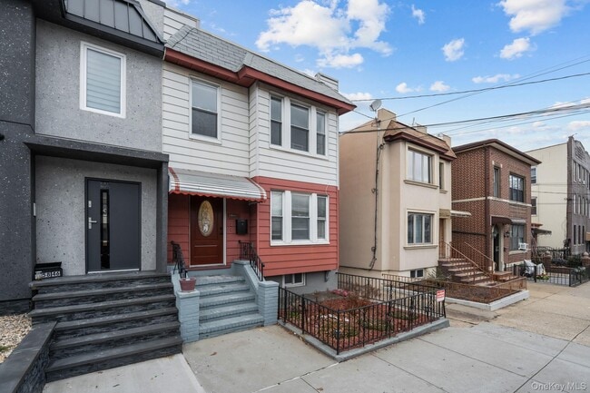 Building Photo - 58-44 Fresh Pond Rd