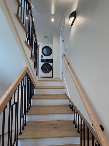 Laundry in Unit - 301 Lugonia St