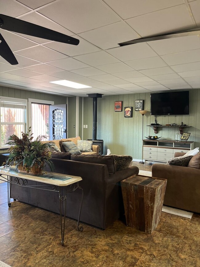 Building Photo - ALL BILLS INCLUDED!!! Studio Apartment - Country Living at its Best - FURNISHED