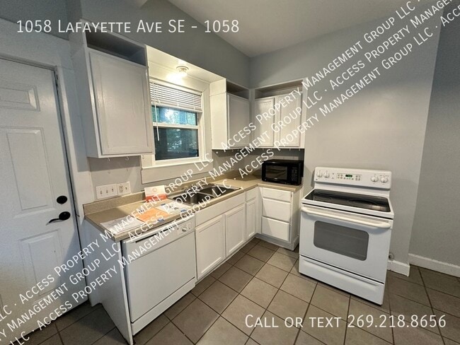 Building Photo - 1058 Lafayette Ave SE
