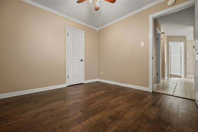 Building Photo - 18103 Gravenhurst Ln