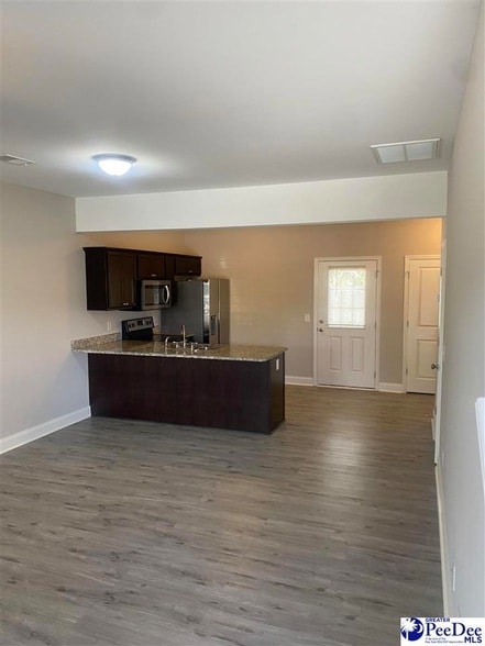 Building Photo - 1160 S Festival Drive