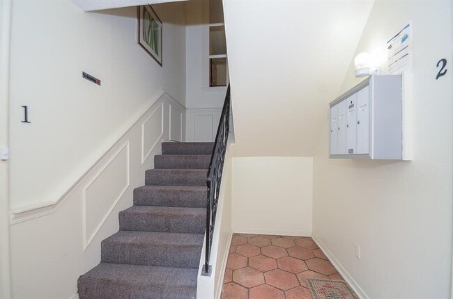 Building Photo - 5230 Arboles Dr