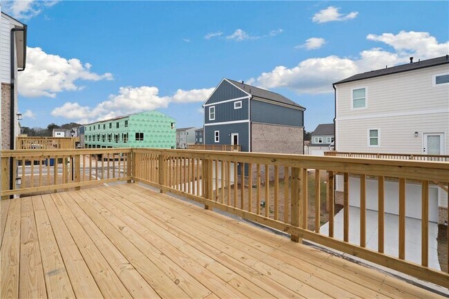 Building Photo - 2320 Whistler Wy NE