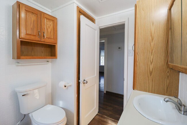 Building Photo - 4 Bed | 1.5 Bath in North Tulsa!