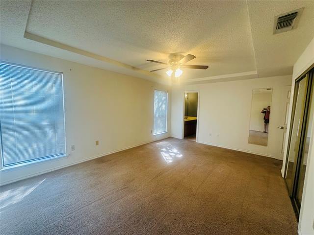 Building Photo - 2621 Ozark Dr