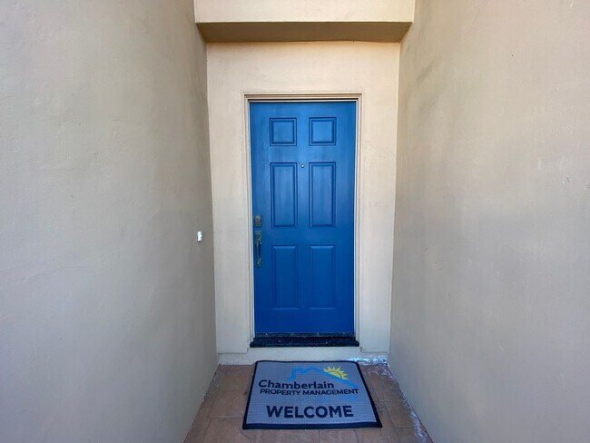 Building Photo - Beautiful Remodeled Home in Carlsbad Village!