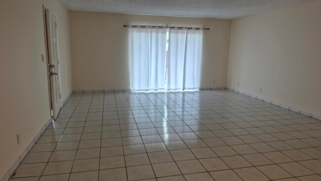 Building Photo - 11604 NW 29th St