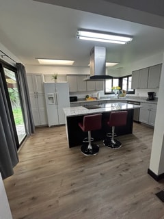 Building Photo - 103 Rainbow Cir