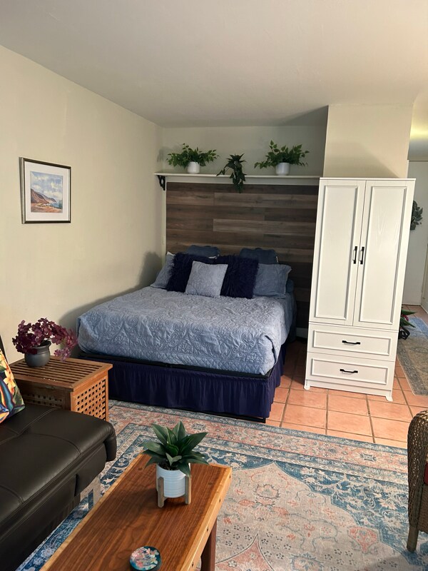 Building Photo - 75-5776-5776 Kuakini Hwy