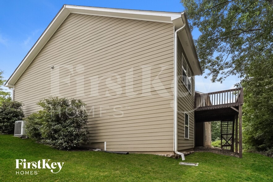 Building Photo - 32 Safe Passage Ct