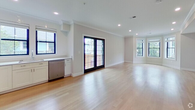 Building Photo - 288 Lamartine St