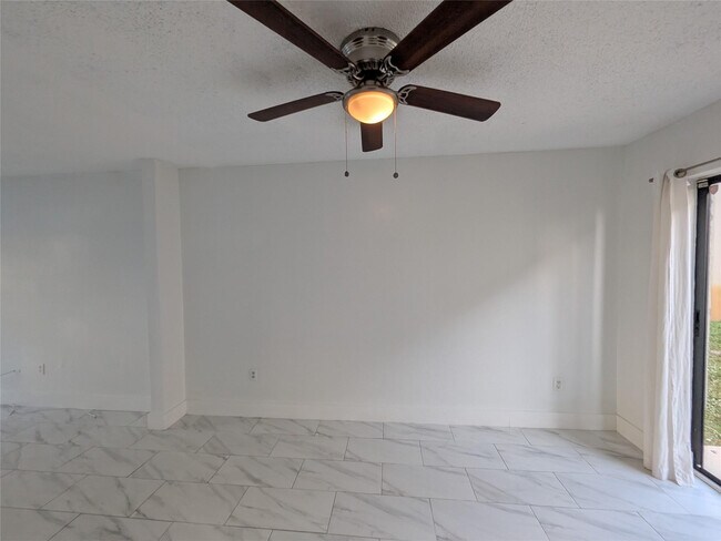 Building Photo - 2456 NW 52nd Ave