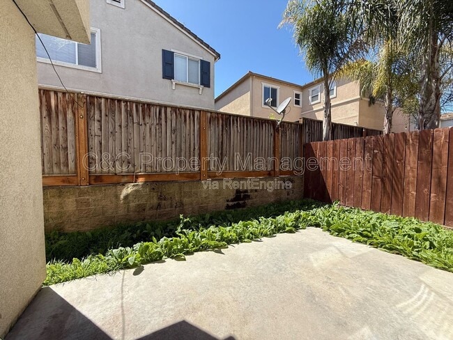 Building Photo - 97 la Jolla St