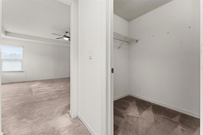 Building Photo - 11472 Wakeworth St