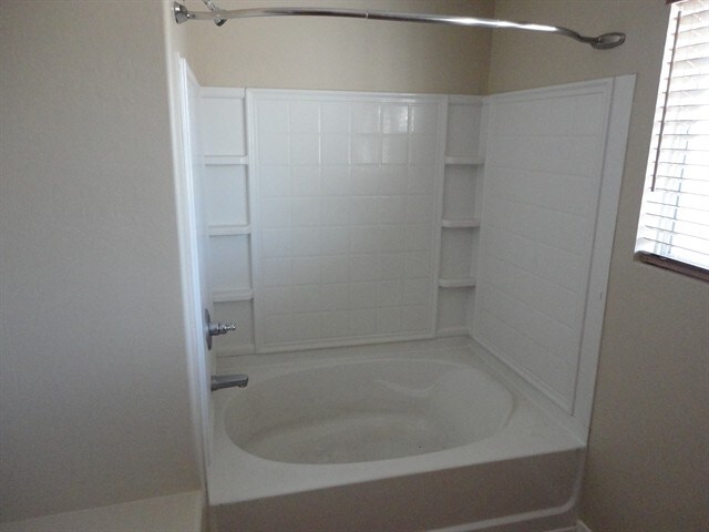 Building Photo - 1521 S 122nd Ave