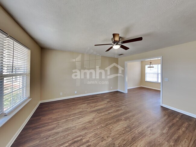 Building Photo - 2920 Bray Ct