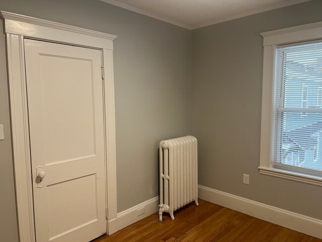 Building Photo - 227 Bellevue St