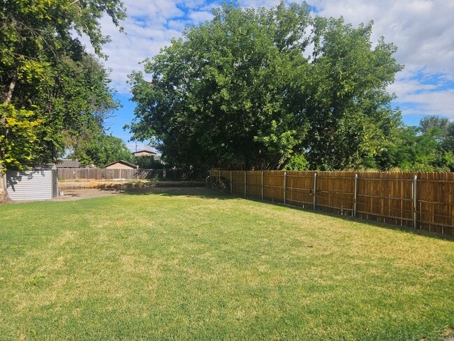 Building Photo - Newly Remodeled in Downtown Nampa