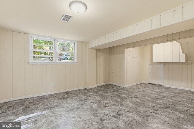 Building Photo - 2904 Swanee Ln