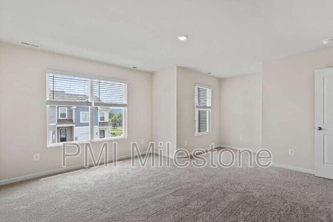 Building Photo - 29 Paddington St