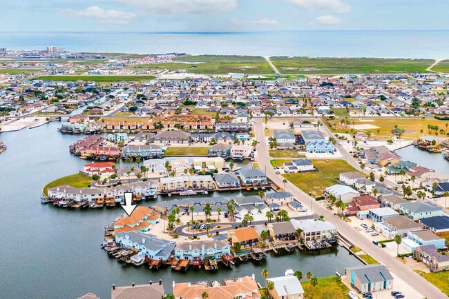 Building Photo - 15406 Gun Cay Ct