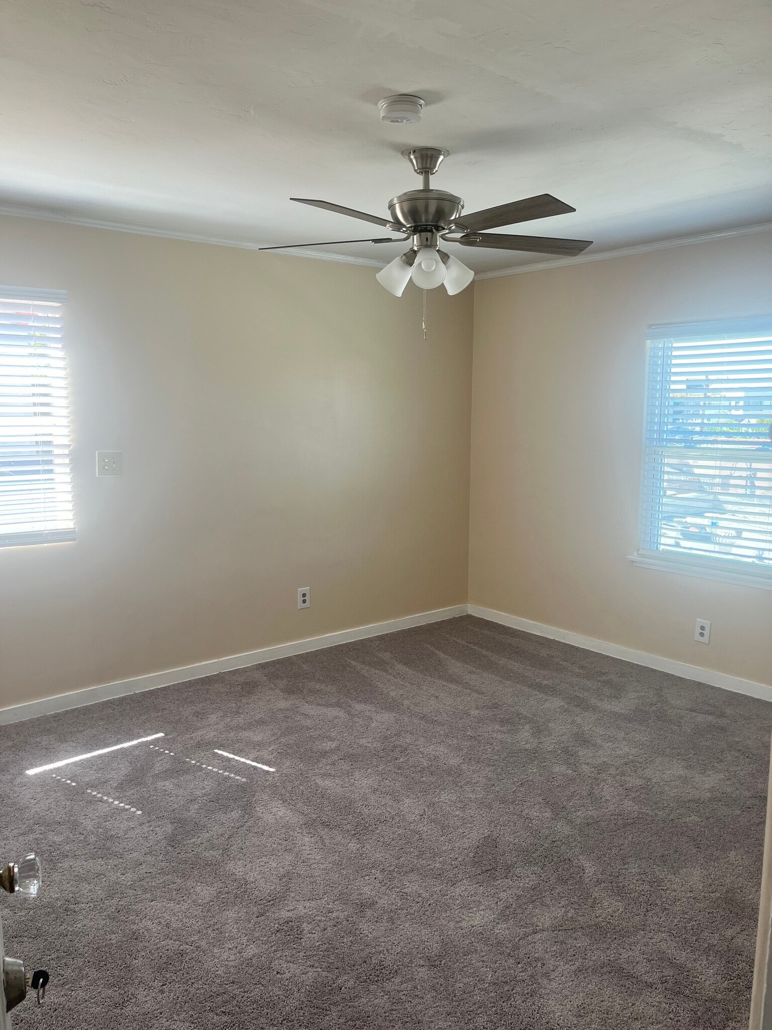 Building Photo - 2500 S Bronson Ave