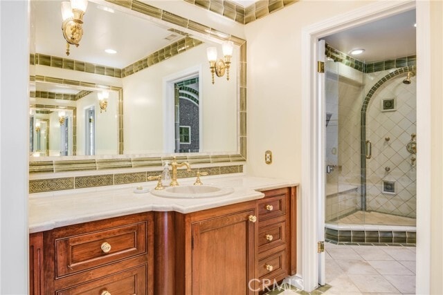 Building Photo - 1409 Vía Arco