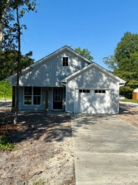 Building Photo - 306 Bynum Ave