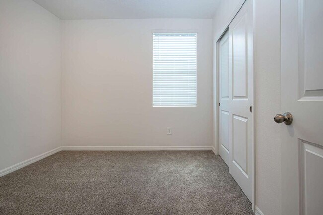 Building Photo - 14111 Crutchfield Ct