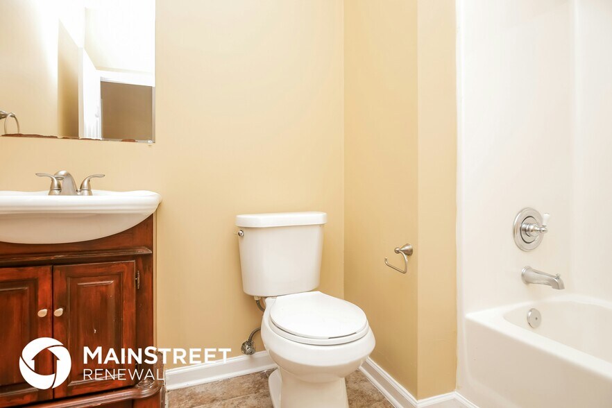 Building Photo - 5337 Yoshino Terrace