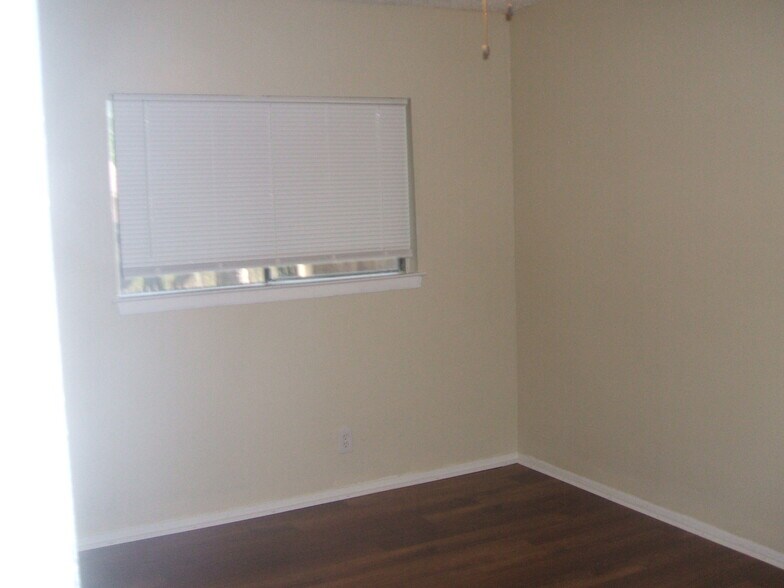 Building Photo - 4862 Cobb Valley