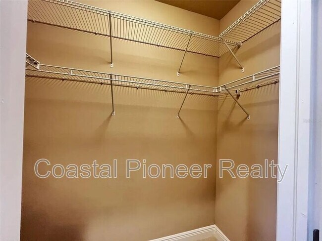Building Photo - 14503 Rocky Brook Dr