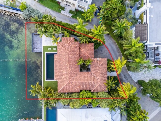 Building Photo - 760 S Mashta Dr
